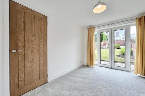 100 Booth Way, Tottington, Bury, BL8 3JT