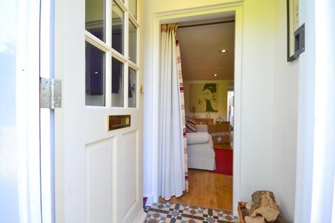 2 bedroom terraced house to rent, Church End, Essex CM6