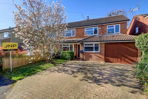 undefined, Oaktree Close, High Wycombe HP10