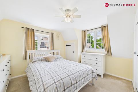3 bedroom end of terrace house for sale, Guise Lane, Royston SG8