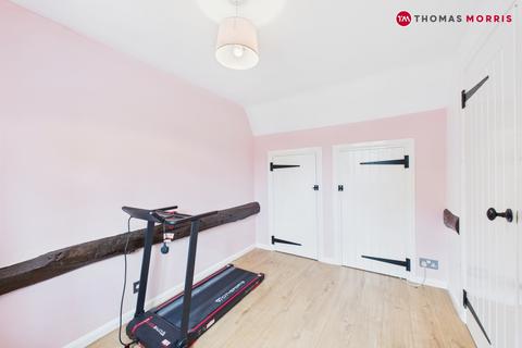 3 bedroom end of terrace house for sale, Guise Lane, Royston SG8