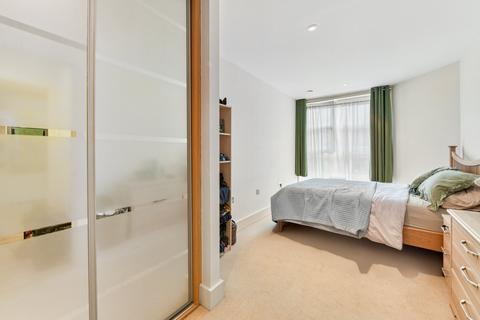 1 bedroom flat for sale, Westrovia Court, 5 Moreton Street, London, SW1V
