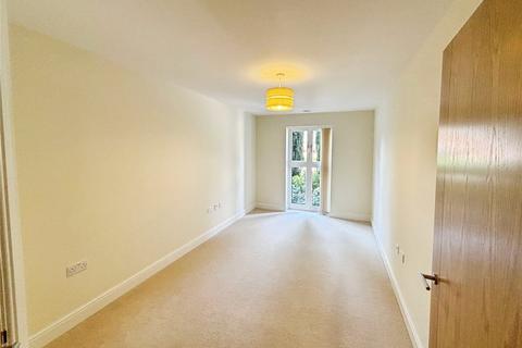 1 bedroom flat to rent, Penn Road, West Midlands WV4