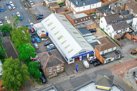 Garage for sale, 6 Stakes Hill Rd Waterlooville PO7 7HY