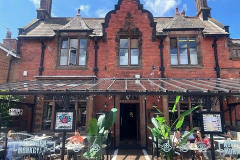 Pub to rent, 4 Dicconson Ter Lytham St Annes FY8 5JW