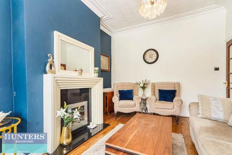 4 bedroom terraced house for sale, Leeds Road, Bradford, West Yorkshire BD3 7DB