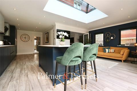 10 Laurel Way, Claydon, Ipswich, IP6 0DD