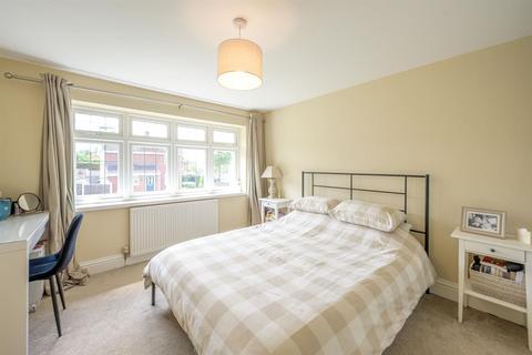 5 Ashdown Drive, Wordsley, Stourbridge, DY8 5QY