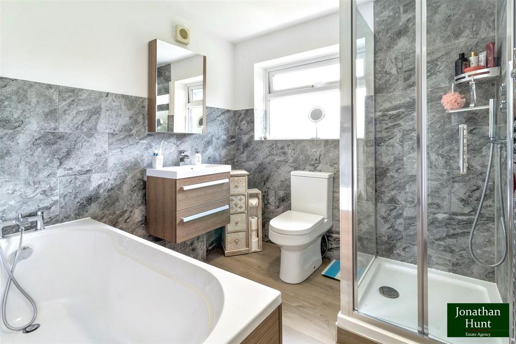 Family bathroom