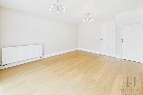 73 Hotspur Drive, Colwick, Nottingham, NG4 2BS
