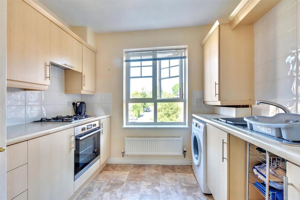 Kitchen 1.jpeg