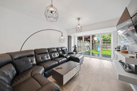 4 bedroom semi-detached house for sale, Barrowfield Road, Eccleston, WA10