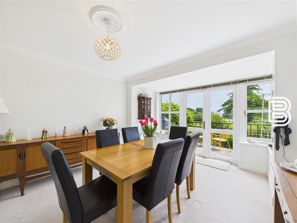 Dining Room.jpg