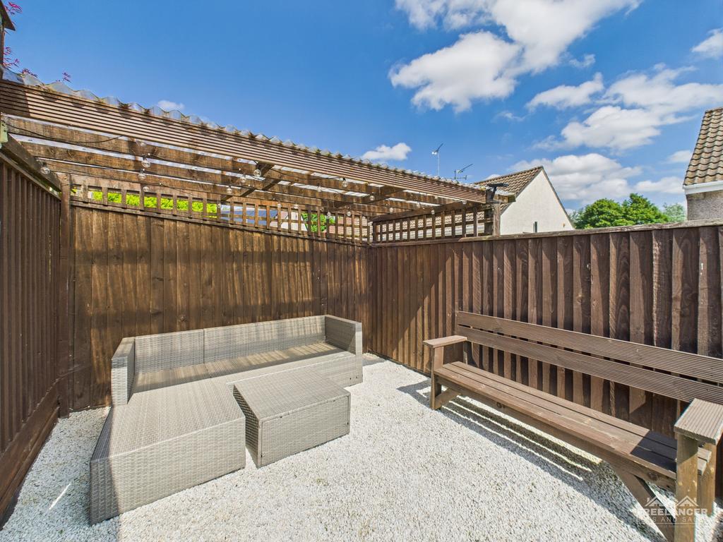 Top seating area