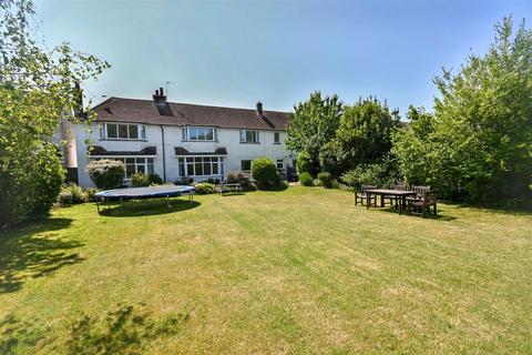 undefined, Kings Drive, Eastbourne