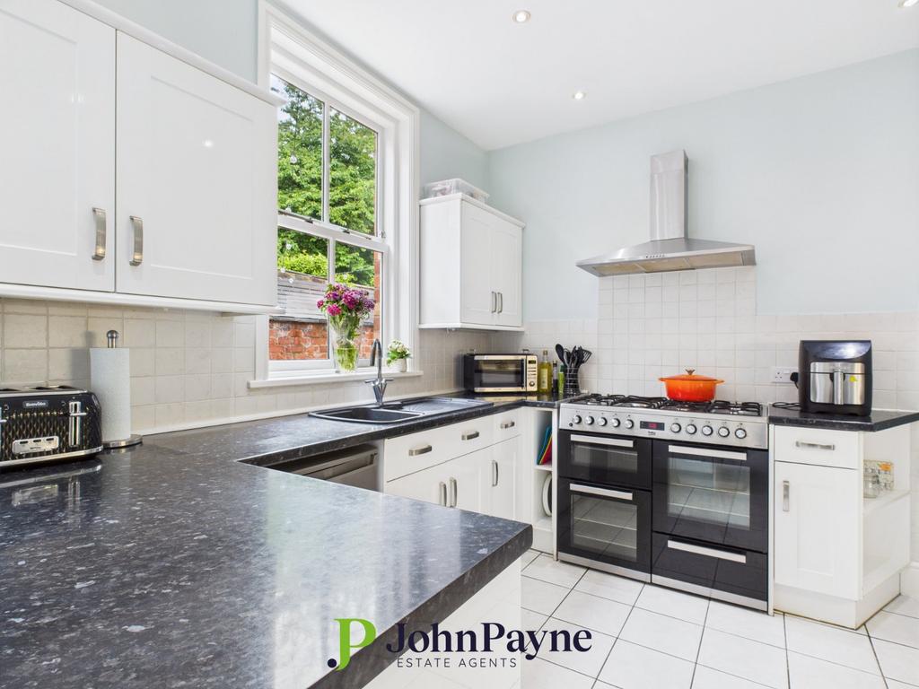 Fitted Kitchen