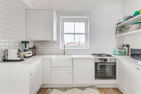 2 bedroom flat for sale, Westbourne Park Road, London W11