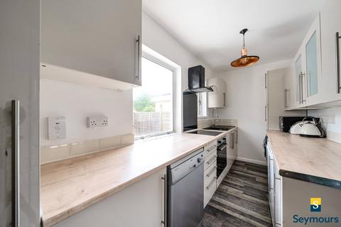 3 bedroom terraced house for sale, Gloucester Road, Surrey GU2