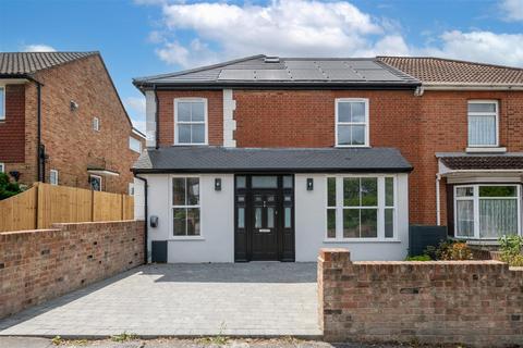40 Burgh Heath Road, Epsom, KT17 4LU