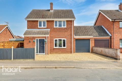 undefined, Manor Close, Hockering
