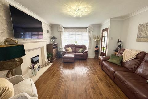 19 Ark Royal Close, Seaton Carew, Hartlepool, TS25 1DH