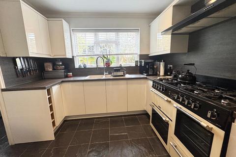 19 Ark Royal Close, Seaton Carew, Hartlepool, TS25 1DH