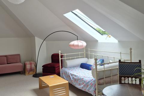 undefined, Plas Kynaston, Wrexham, LL14