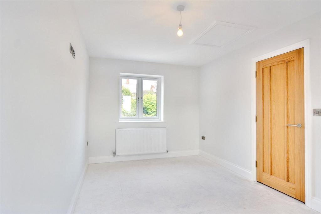Bedroom 2 1.jpeg