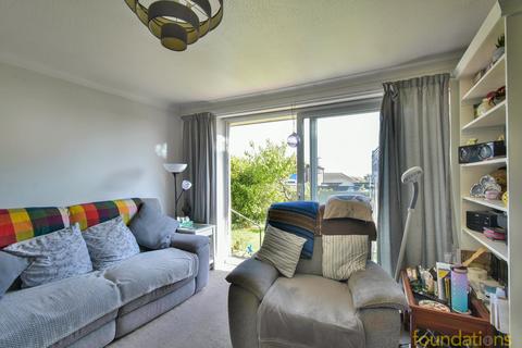 2 bedroom semi-detached bungalow for sale, Links Drive, Bexhill-on-Sea, TN40