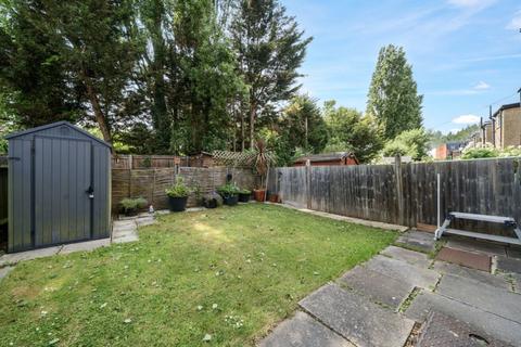 1 bedroom flat for sale, Connell Crescent, near Park Royal station, Ealing, W5