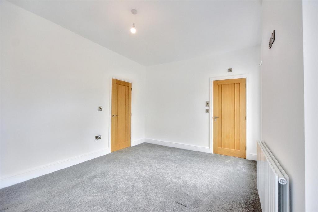 Bedroom 2 2.jpeg