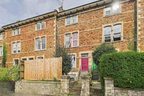 7 bedroom terraced house for sale