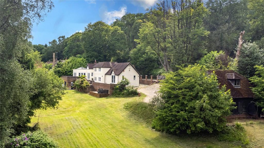 Brookview Lodge