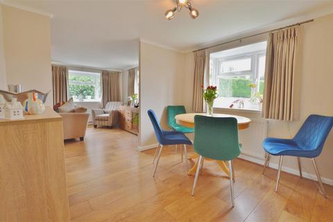 2 bedroom detached bungalow for sale, Pickford Drive, Orchards Residential Park, Slough