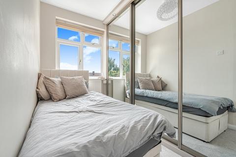 46 Osborne Avenue, Staines, TW19 7AF