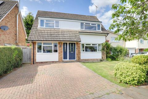 37 Silverthorne Drive, Caversham, Reading, RG4 7NR