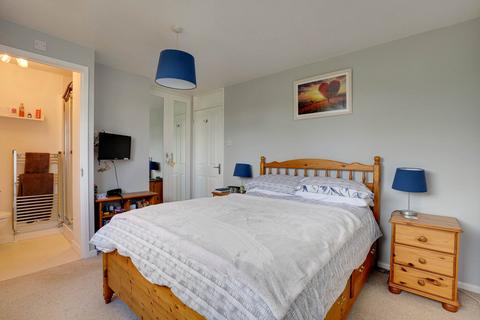 37 Silverthorne Drive, Caversham, Reading, RG4 7NR