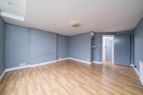 2 bedroom flat for sale, Stanthorpe Road, London SW16