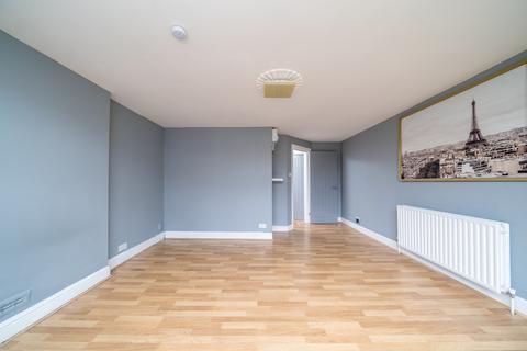 2 bedroom flat for sale, Stanthorpe Road, London SW16