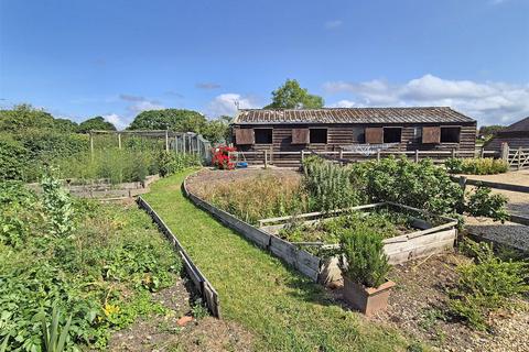 3 bedroom detached house for sale, Ossemsley, Christchurch, Hampshire, BH23