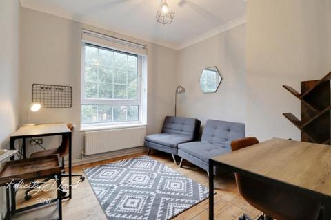 3 bedroom flat for sale, Bow Road, London