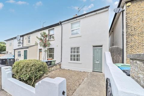 9 Hawks Road, Kingston Upon Thames, KT1 3DS