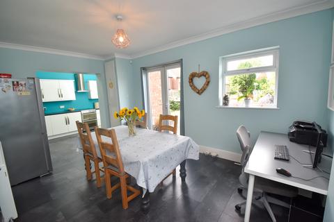 38 Broadway, Partington, Manchester, M31 4DH