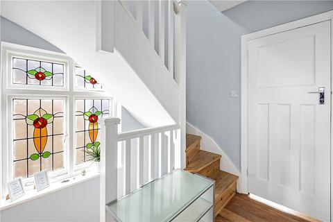 17 Shirley Drive, Hounslow, TW3 2HD