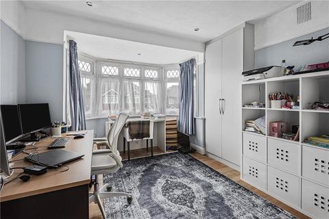 17 Shirley Drive, Hounslow, TW3 2HD