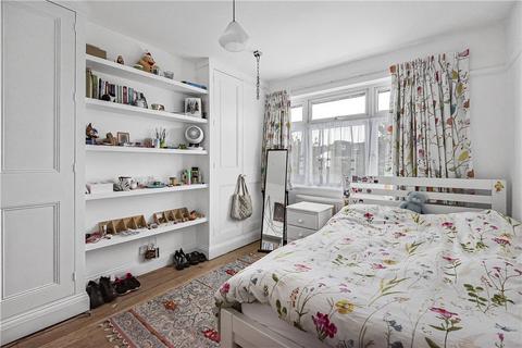 17 Shirley Drive, Hounslow, TW3 2HD