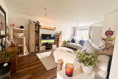 3 bedroom semi-detached house for sale, Haywood Road, Wakefield WF1