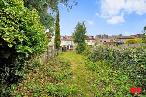 undefined, Mendip Road, Hornchurch RM11
