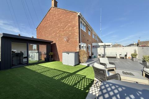 3 bedroom end of terrace house for sale, Wentworth Gardens, St Thomas, EX4