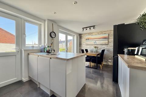 3 bedroom end of terrace house for sale, Wentworth Gardens, St Thomas, EX4